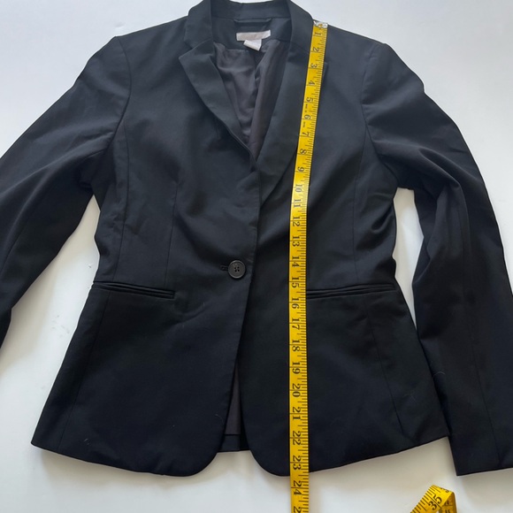 H&M Classic Black Women's Blazer - Picture 7 of 7